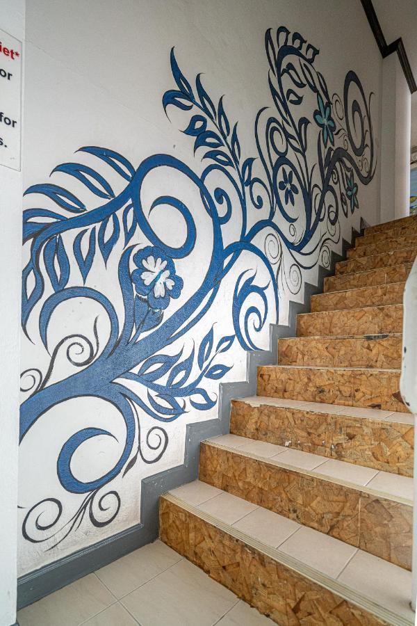 Santi White House Patong Hotel ภายนอก รูปภาพ