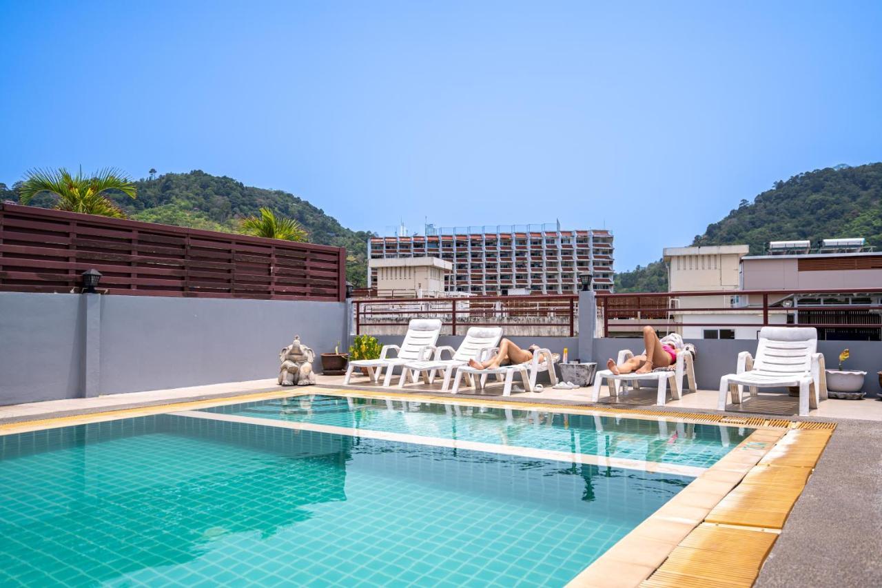 Santi White House Patong Hotel ภายนอก รูปภาพ